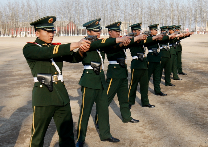 武警8654部队进驻北京图片